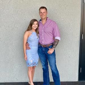 Meet your Posher, Macy